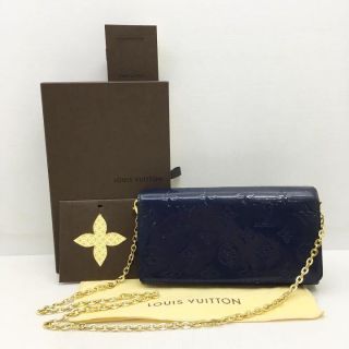 Louis Vuitton GRAND BLUE Vernis Chain Wallet