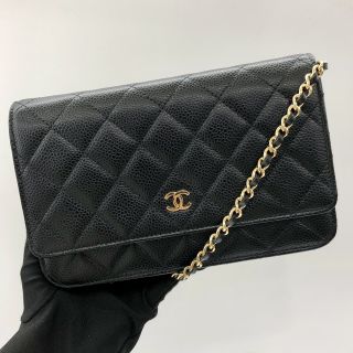 No.22 Wallet on Chain in Caviar Skin