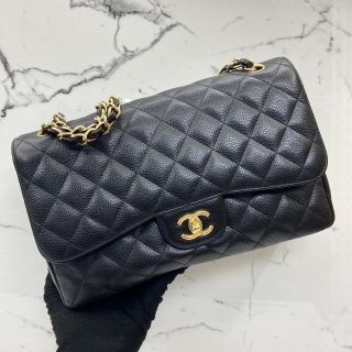 Chanel No.19 Classic Flap in Caviar Skin