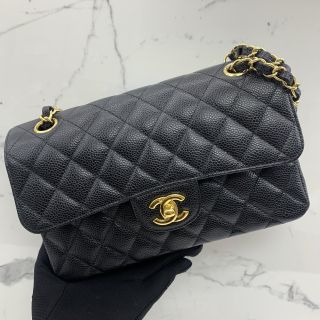 CAVIAR SKIN BLACK GHW 23CM SMALL WFLAP NO.20 W/CARD