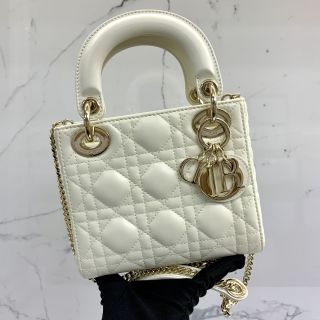 Mini Lady Dior 2021 in Off- White Lambskin