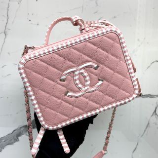 Chanel No. 27 Filigree Pink Vanity Bag in Caviar Skin