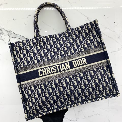 Fashion Tigress Trends: Nigerians love this Dior Book Tote Bag Which is  Over N800,000