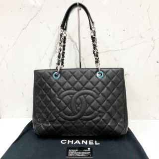 Chanel No.19 Grand Shopping Tote, Black Caviar Skin Leather