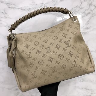 Louis Vuitton MM Beauborg Hobo Bag in Mahina Leather