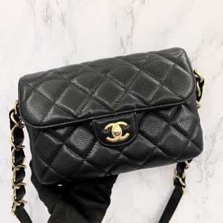 Matelassé Chain Shoulder Bag in Caviar Skin