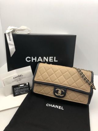 CHANEL LAMBSKIN CHAIN BAG