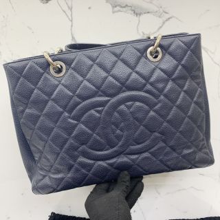 Chanel No.18 Navy GST in Caviar Skin