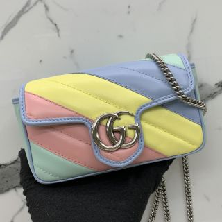 476433 GG MARMONT MATELASSÉ LEATHER SUPER MINI BAG