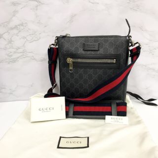 Gucci GG Messenger Bag