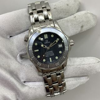 2551.80 PROFESSIONAL 300M WATCH ONLY 36MM