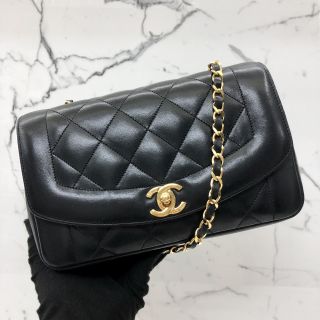 Chanel Bag Lambskin Diana Chain Shoulder Bag W Card