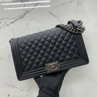 A92193 CAVIAR 28CM LARGE BLACK SHW MICROCHIPPED