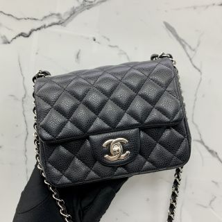 CAVIAR SKIN SQUARE MINI BLACK SHW NO.18 WC