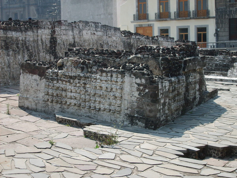 Tzompantli-Templo Mayor-stone relief