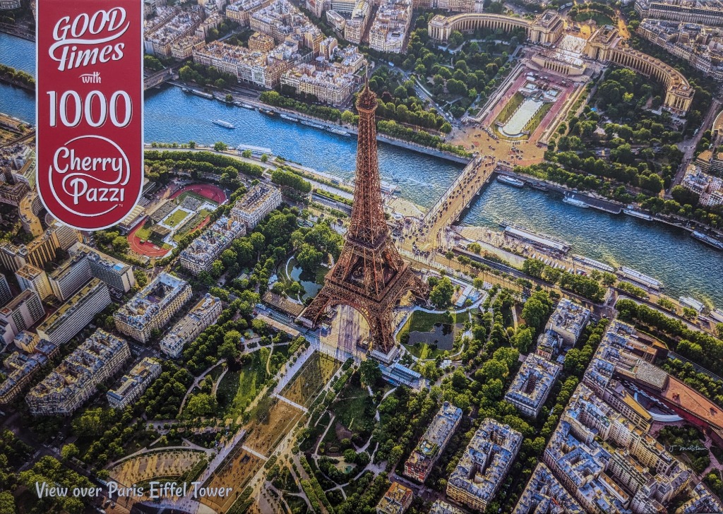 Aerial view of the Eiffel Tower and the Seine river in Paris.