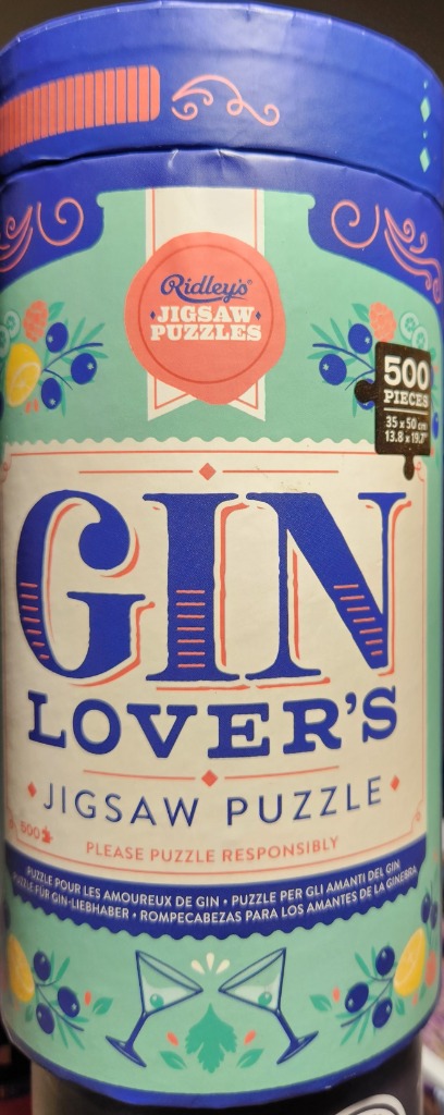 Graphic illustration with the text GIN LOVER