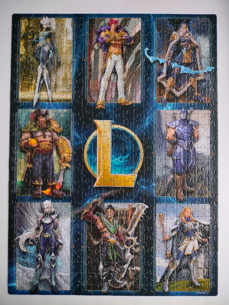A grid of eight fantasy character portraits surrounding a central gold 'L' logo against a dark blue background.