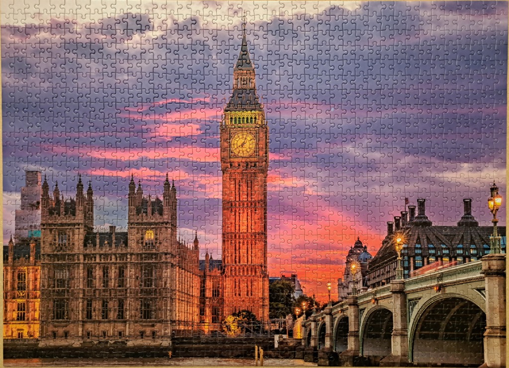 Big Ben and the Palace of Westminster at sunset.