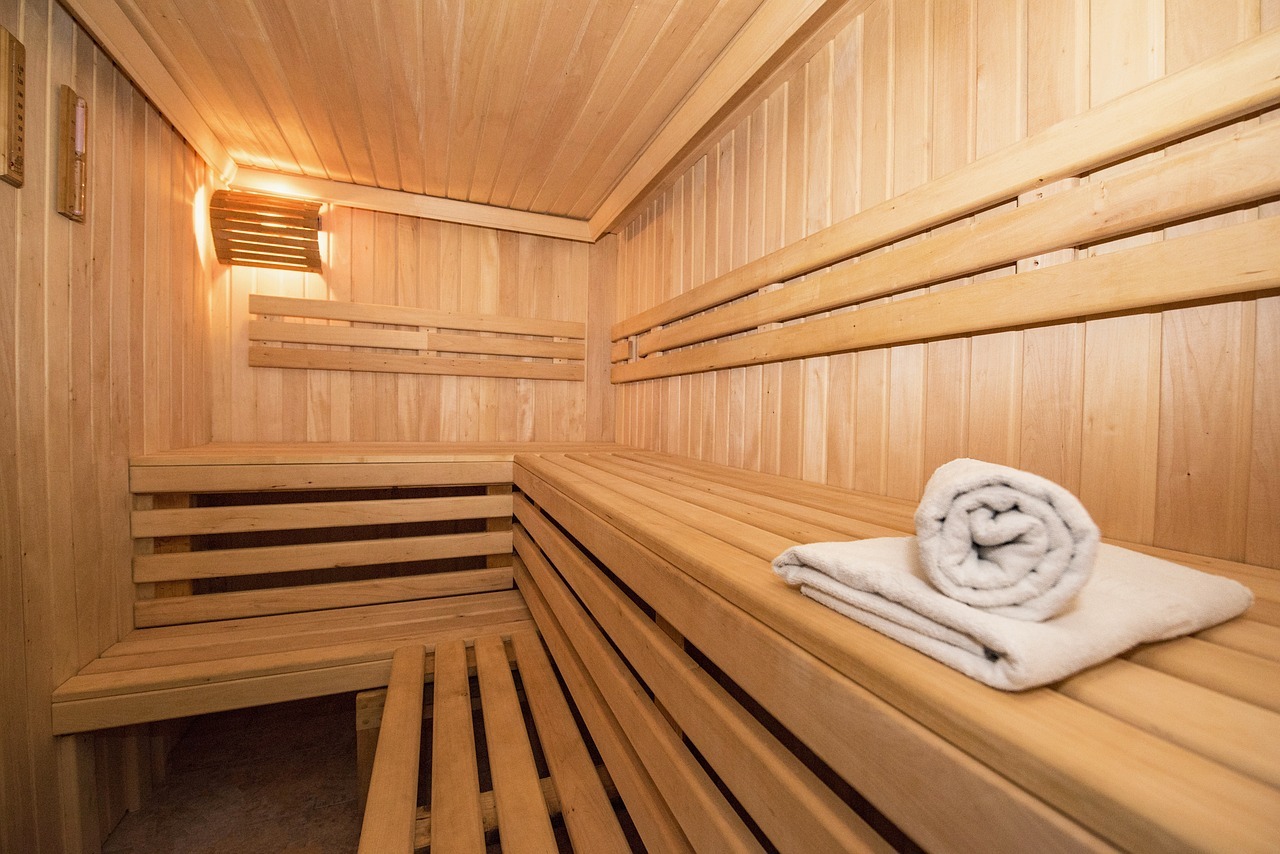 Steam & Sauna Room
