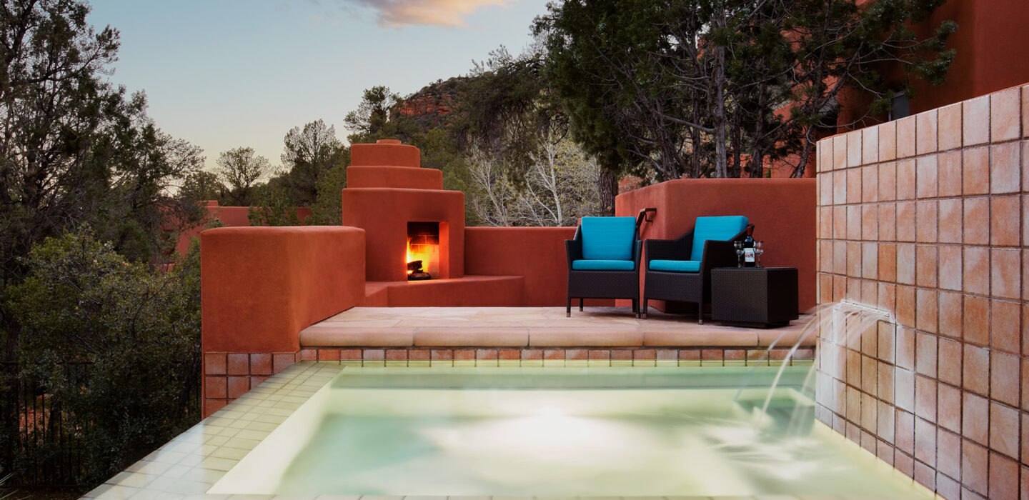 Exclusive Poolside Suites