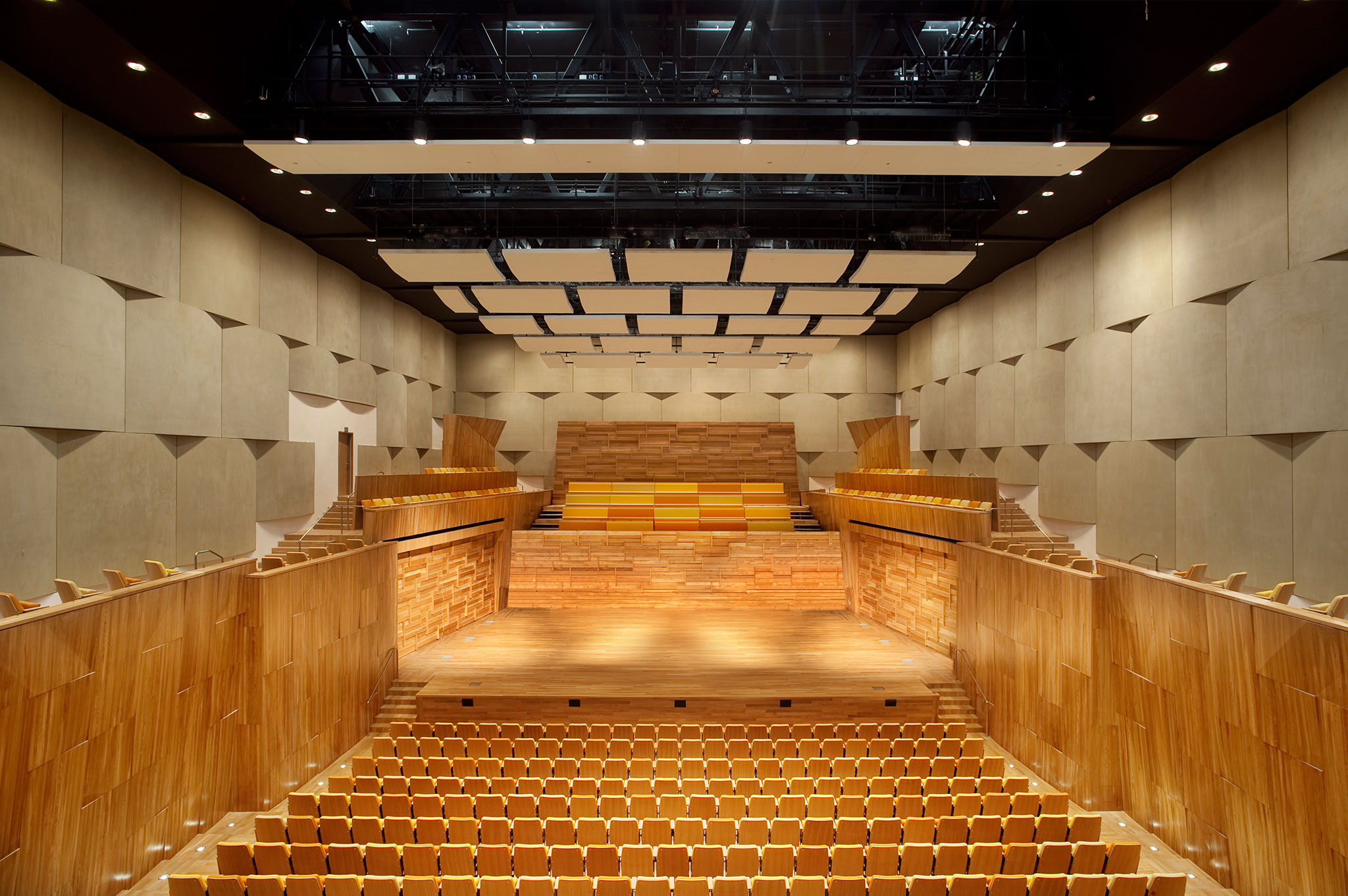 Amphitheatre & Plaza