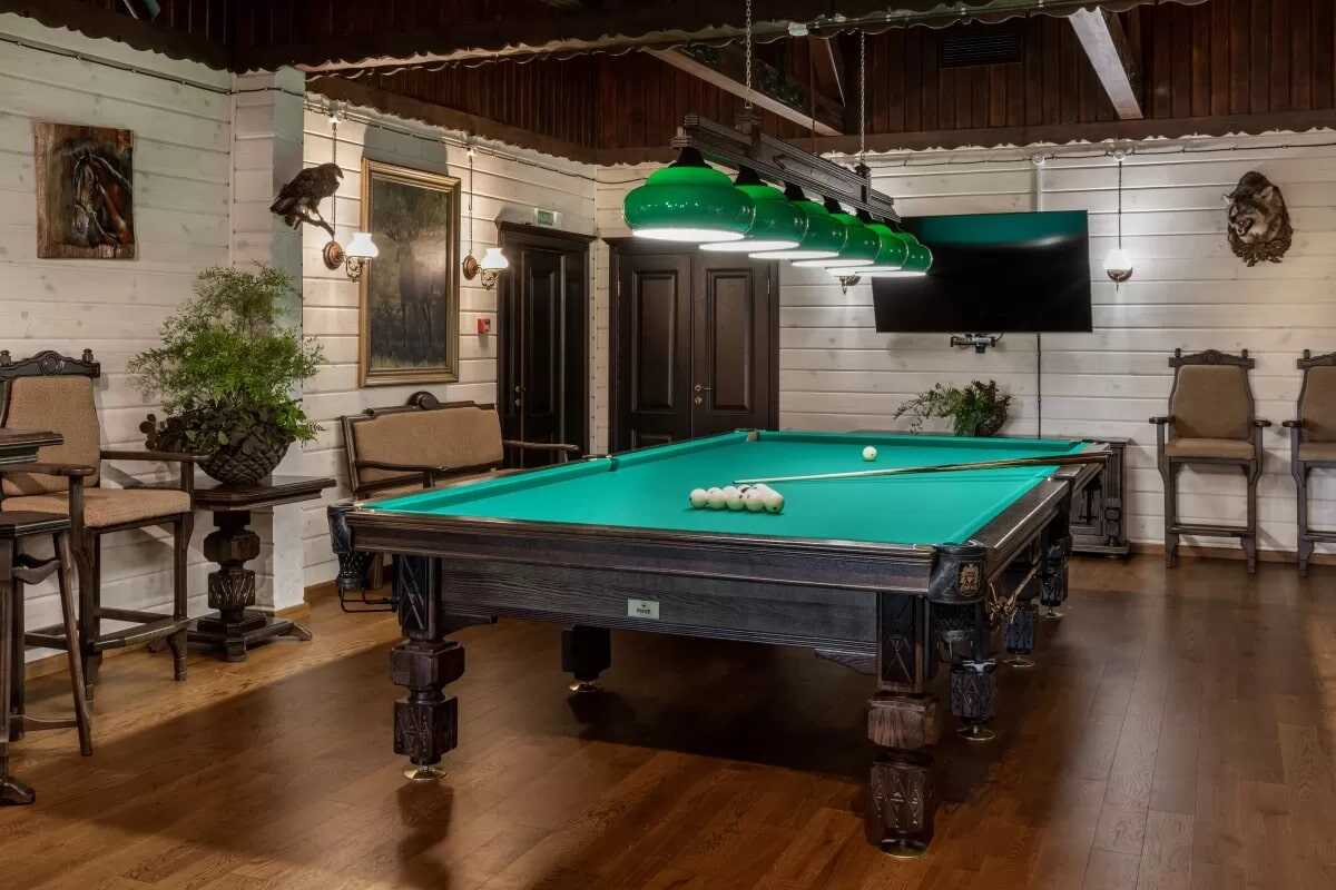 Club Room