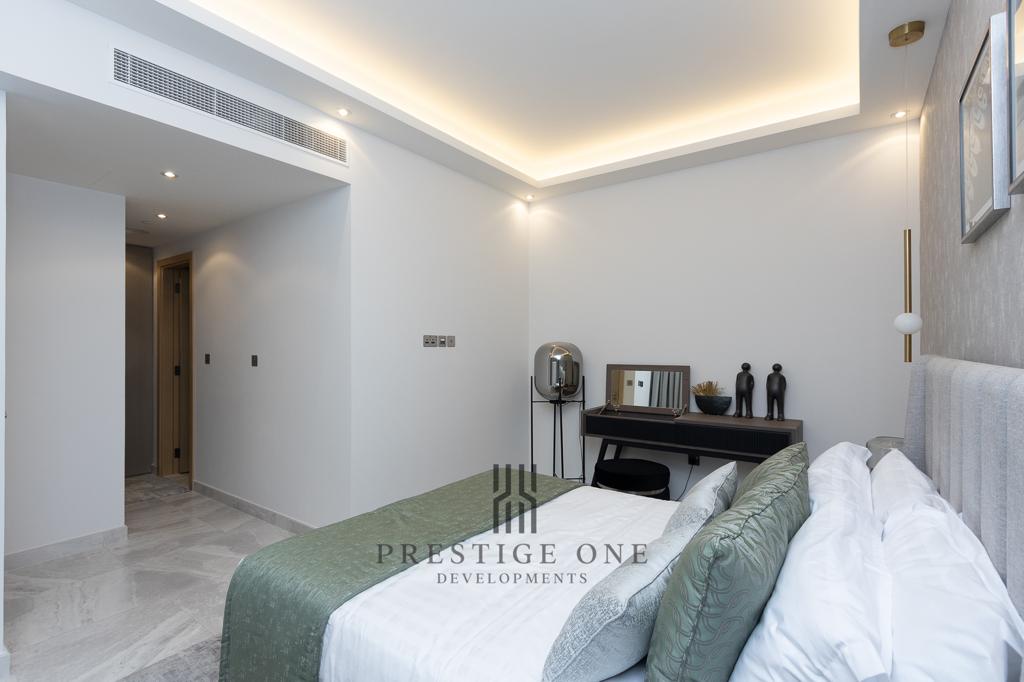 interior 6