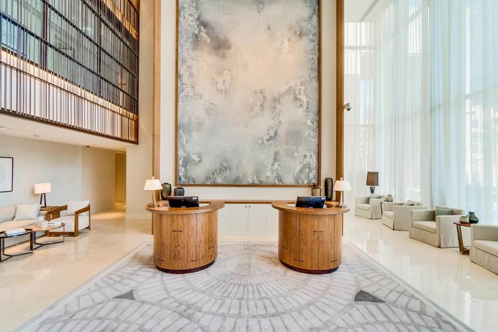 lobby 1