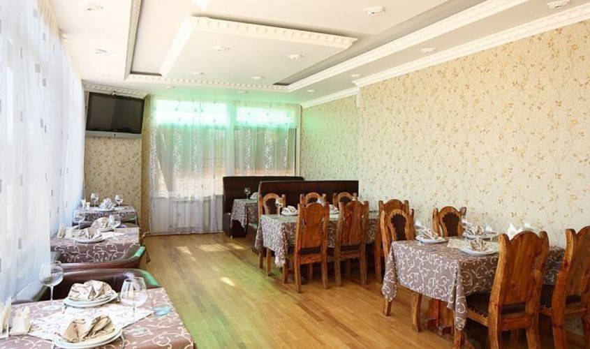 Ресторан, Банкетный зал, За городом на 40 персон в ВАО, м. Новогиреево, м. Перово от 2000 руб. на человека
