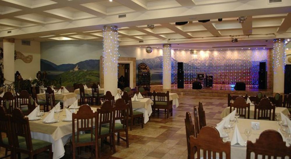 Ресторан, Банкетный зал на 270 персон в ЮАО, м. Домодедовская от 2500 руб. на человека