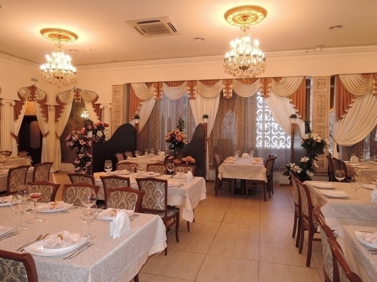 Ресторан, Банкетный зал, Кафе на 130 персон в ЮЗАО, м. Проспект Вернадского от 1500 руб. на человека