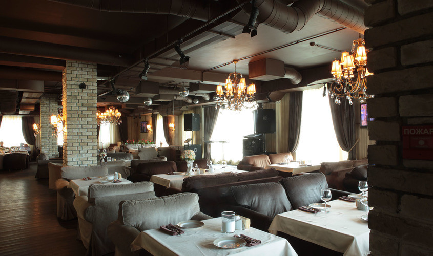 Ресторан, Банкетный зал на 120 персон в ЗАО, м. Университет от 2500 руб. на человека