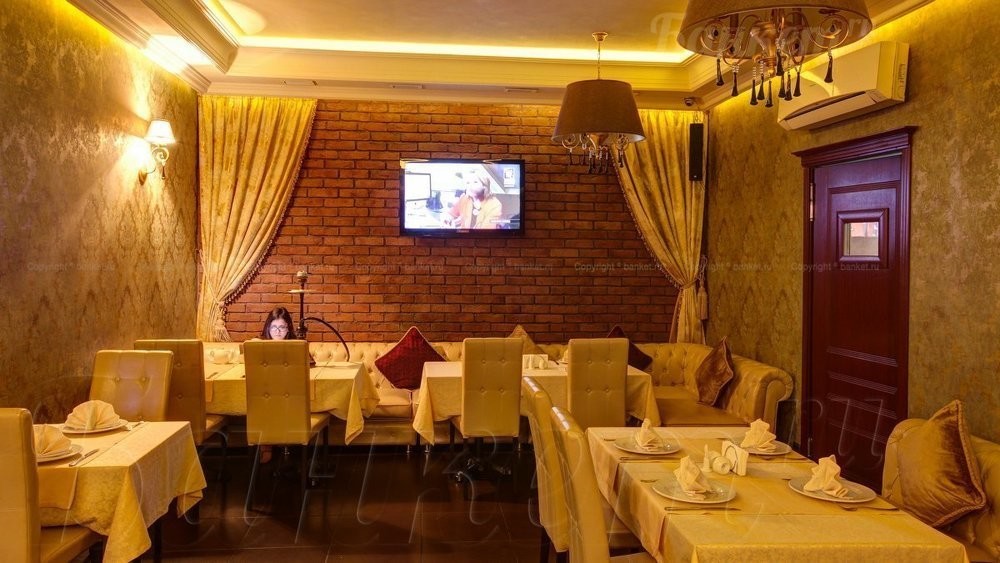 Ресторан на 40 персон в ЦАО, м. Бауманская, м. Курская от 1500 руб. на человека