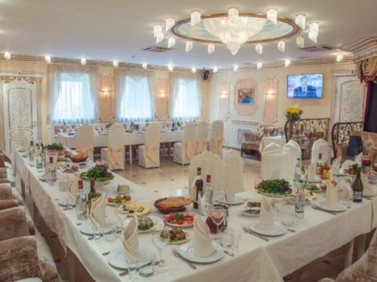 Ресторан, Банкетный зал на 55 персон в ЦАО, м. Курская, м. Красные ворота, м. Бауманская от 2500 руб. на человека