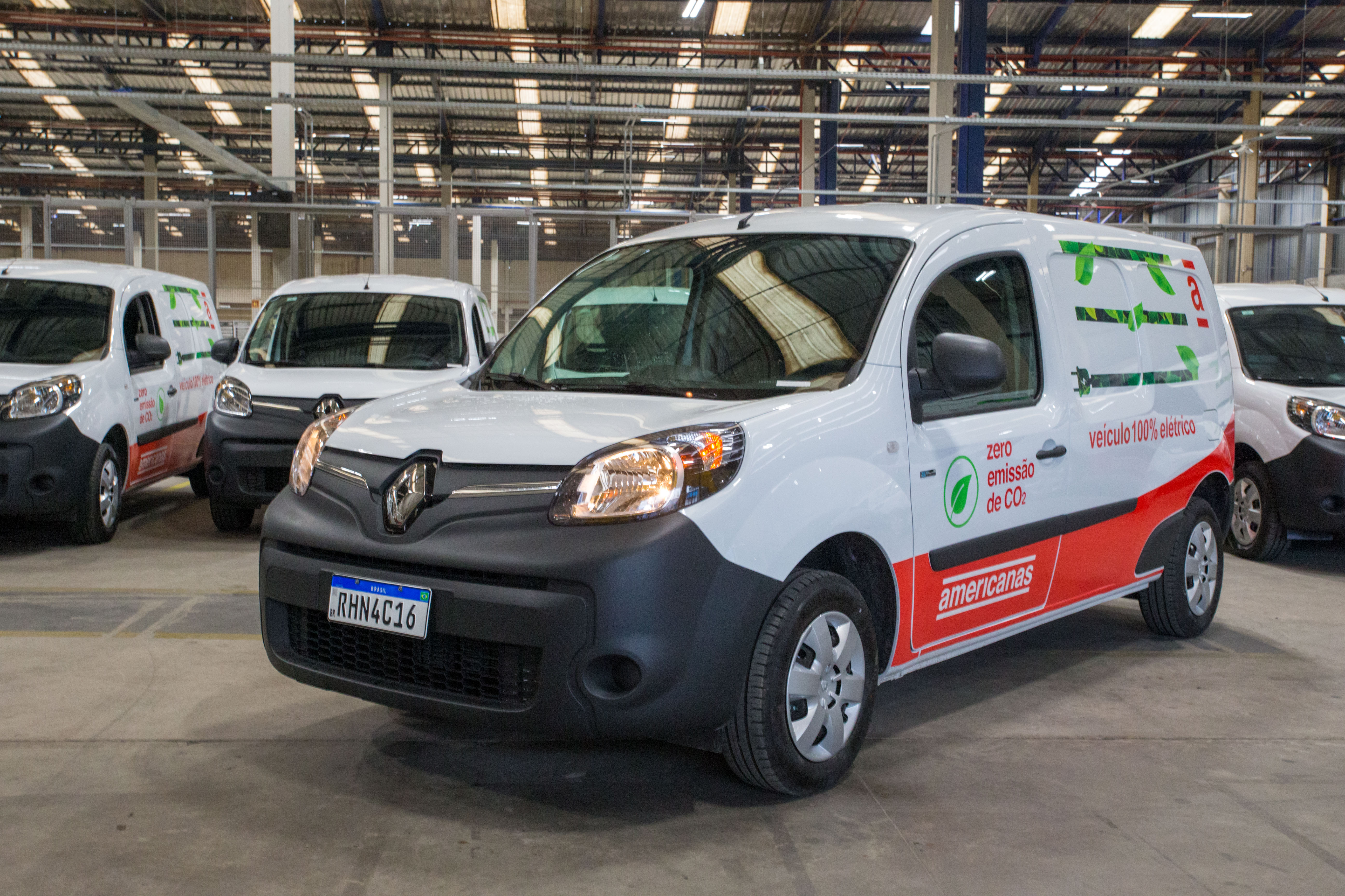 Americanas terá frota de 100 Renault Kangoo elétricos - Revista Carro