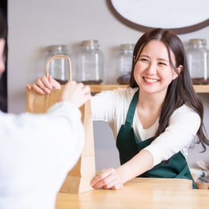 飲食店必見！テイクアウト機能付きアプリの仕組みと費用を徹底解説