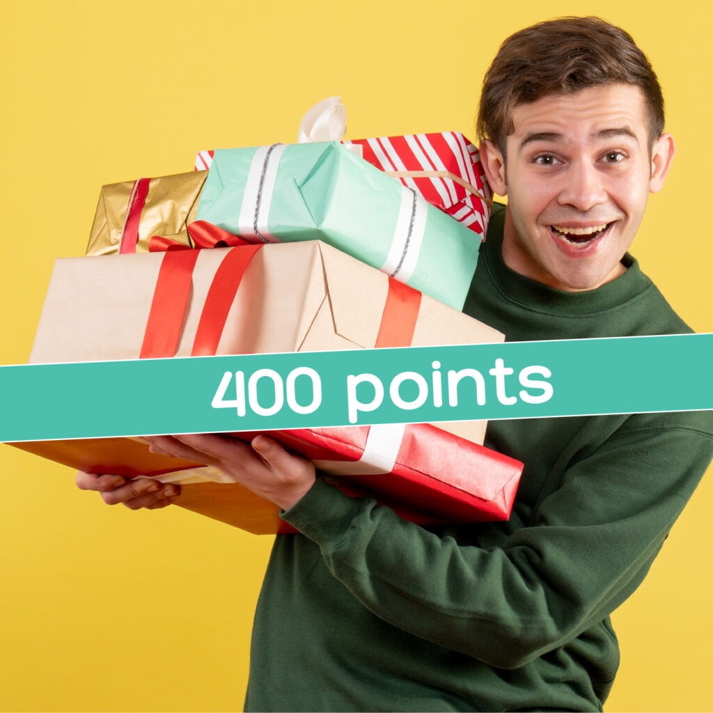 photo d'un homme tenant plusieurs cadeaux avec marqué 400 points