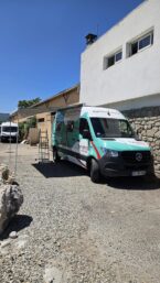 Photo de l'agence itinérante - vue devant du véhicule