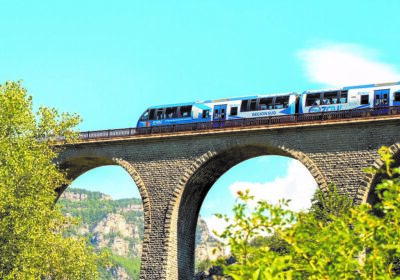 large-Train-pont