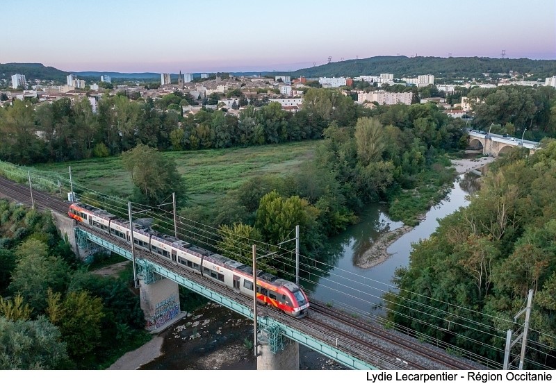 RMP0177108 Ligne Rive droite du Rhône en Drone, septembre 2022
