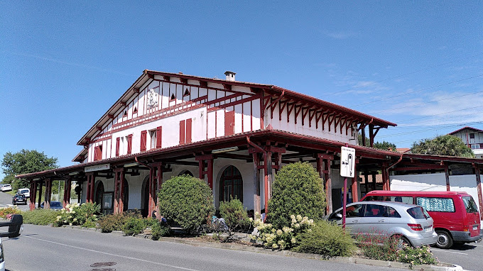 Photo de la Gare de Hendaye Deux Jumeaux