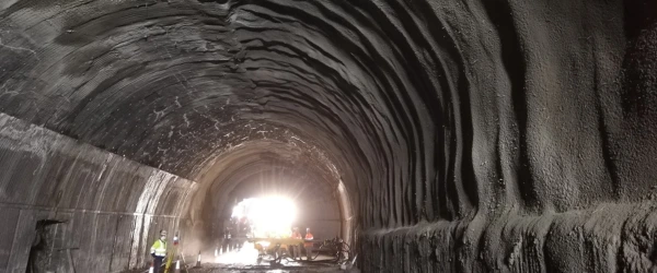 Especialización en Ingeniería de Túneles y Geomecánica Subterránea