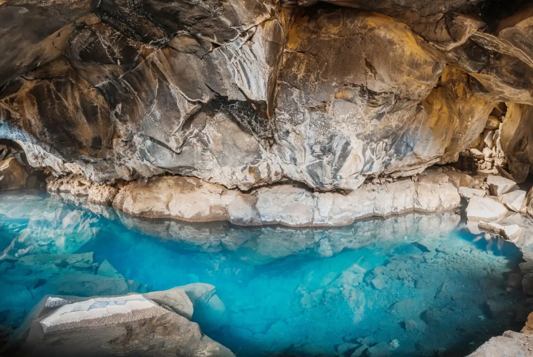 Especialización en Prospección de Superficie Freática y Aguas Subterráneas