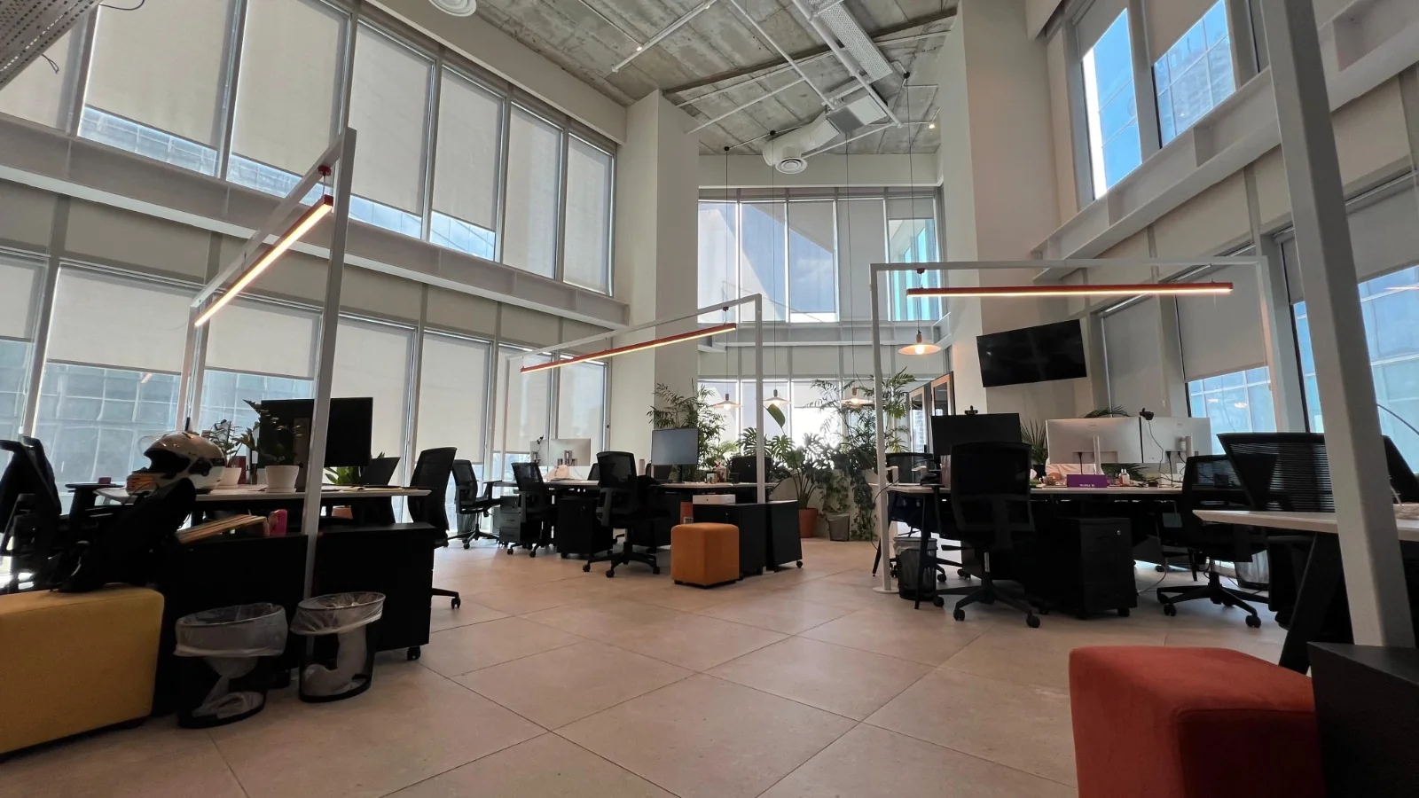 משרדים להשכרה לסטארט-אפ על ציר מידטאון במתחם מידטאון והצפון החדש תל אביב