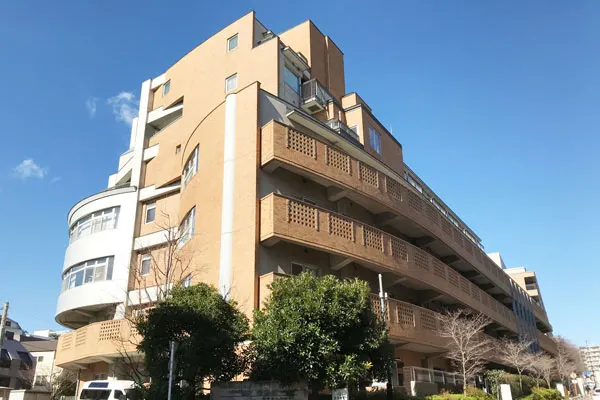 SOMPOケアラヴィーレ成城南｜東京都世田谷区の介護付き有料老人ホーム（写真1）