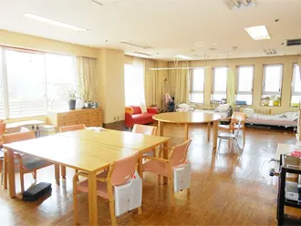 メディカルホームまどか水元｜東京都葛飾区の高級老人ホーム（介護付き有料老人ホーム）（写真1）