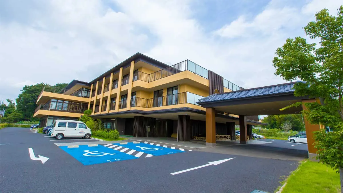 ペアウェル多摩川｜東京都稲城市の介護付き有料老人ホーム（写真1）