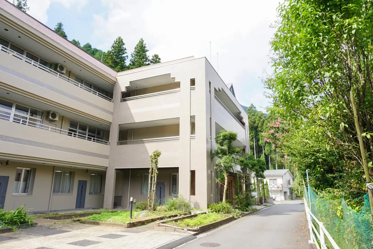メディカルホームグランダ逗子｜神奈川県逗子市の介護付き有料老人ホーム（写真1）