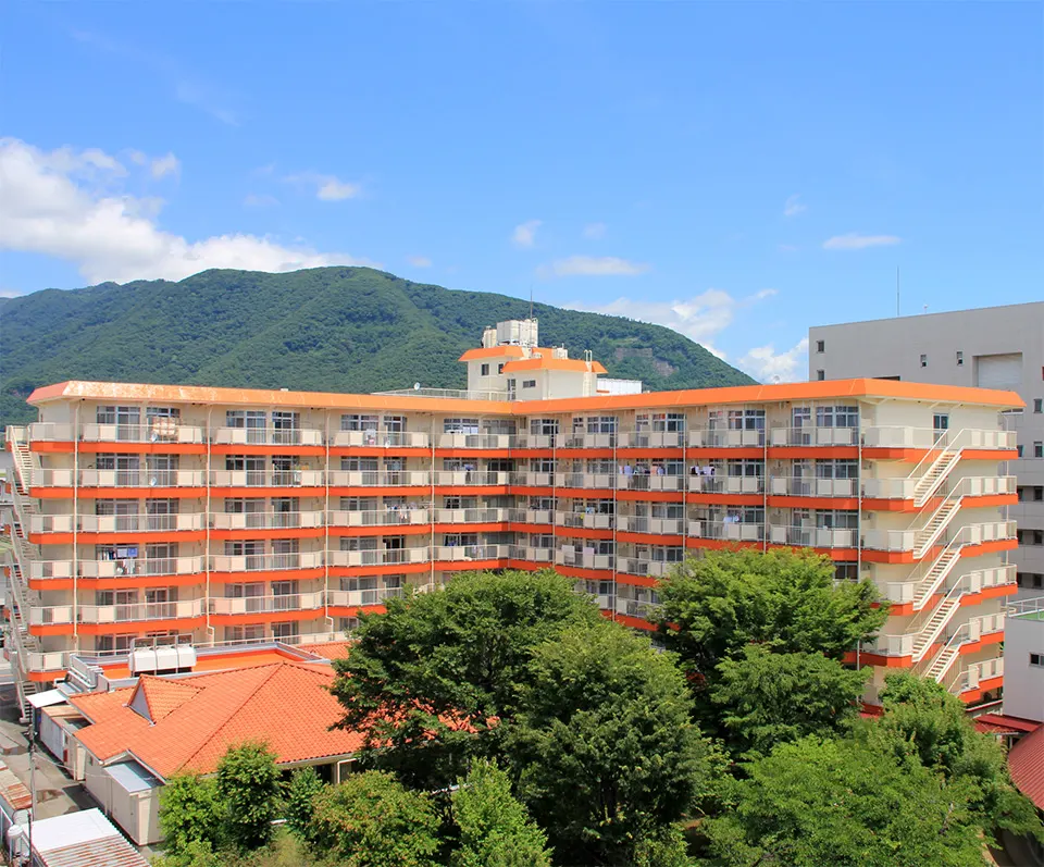 有料老人ホーム サンライフ寿｜山梨県笛吹市の介護付き有料老人ホーム（写真1）